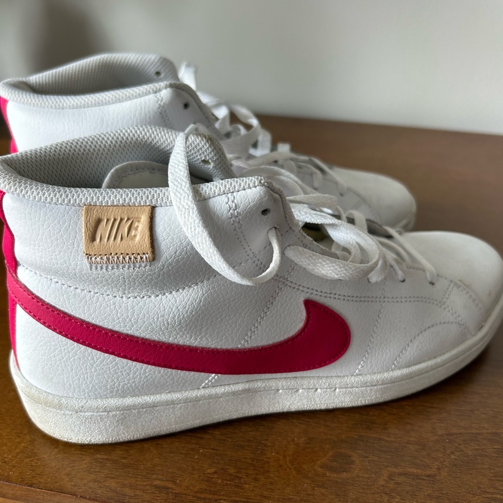 Women’s Nike Hightop Sneakers